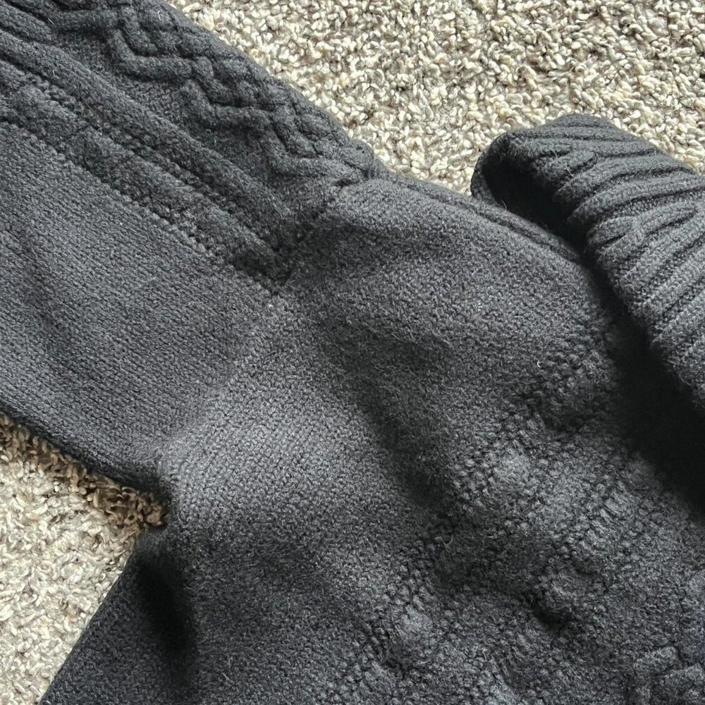 Banana Republic Cable Knit Sweater Womens XL 100% Extra Fine Merino Wool Knitted - Picture 6 of 8